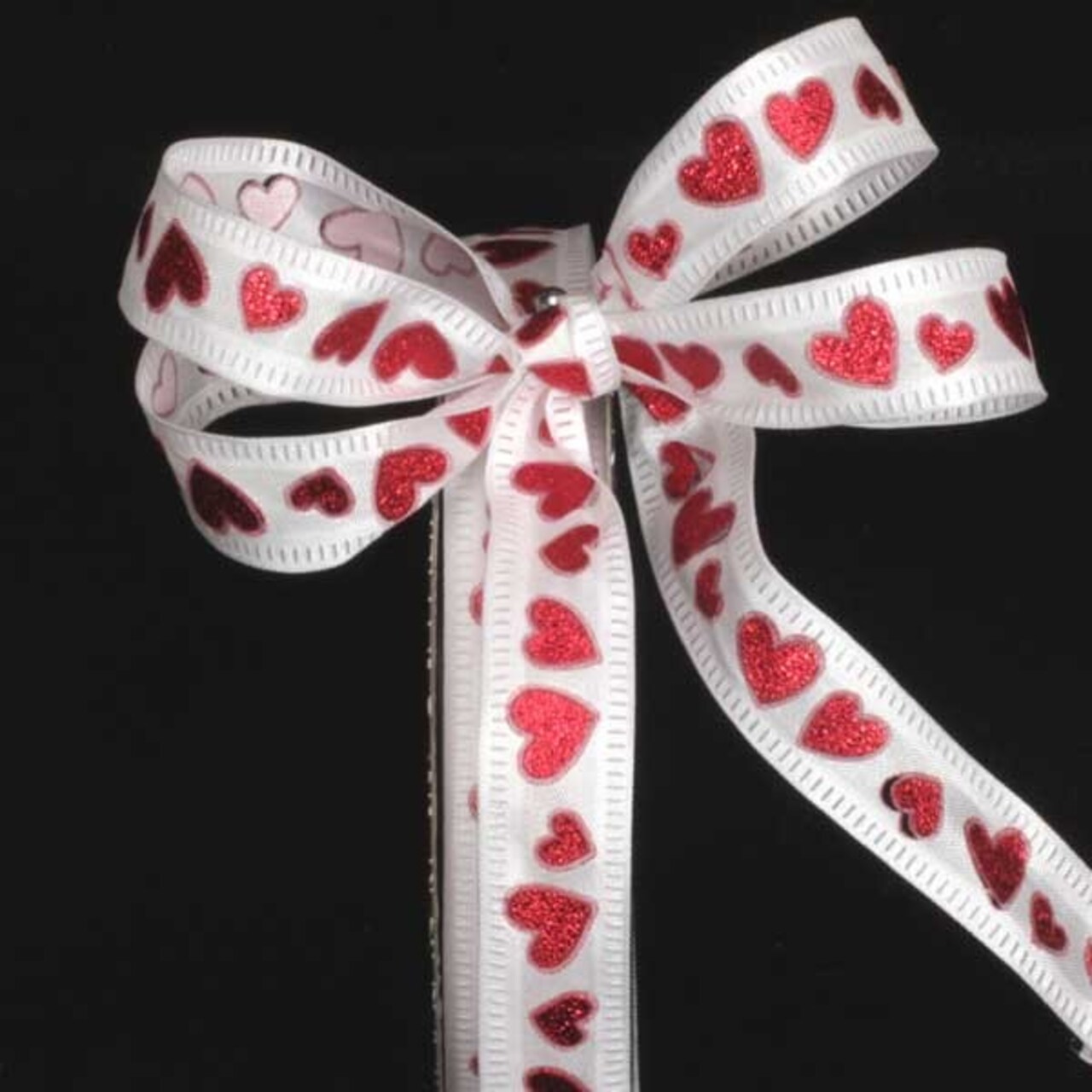 The Ribbon People White and Red Wired Craft Ribbon 0.625" x 80 Yards